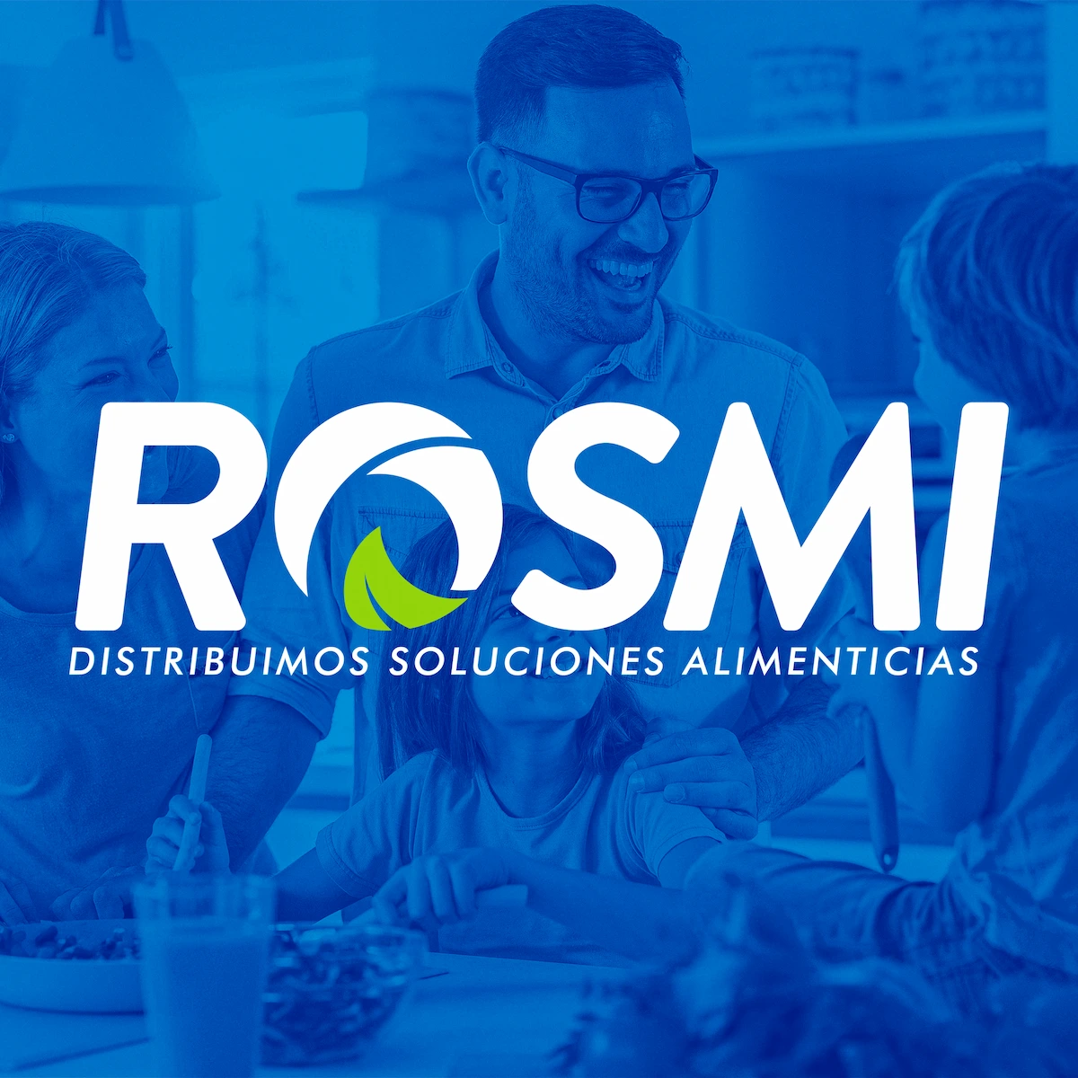 Diseño de identidad de marca para Rosmi, sector corporativo, Colombia.